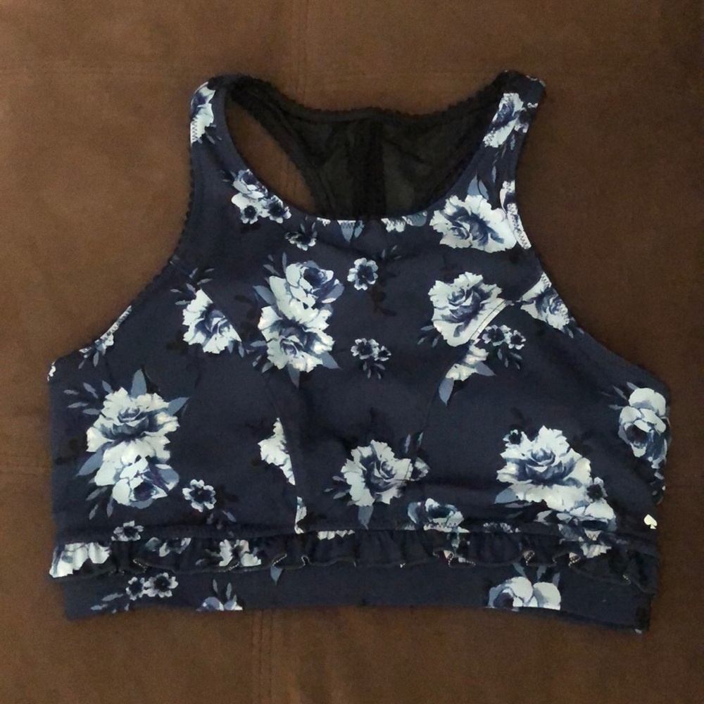 Kate spade prairie rose bra size small.